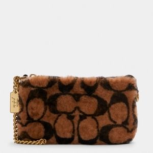 💖COACH X JENNIFER LÓPEZ NOLITA 19 IN SIGNATURE SHEARLING BAG💖